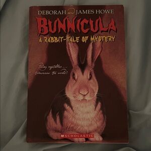 Scholastic Bunnicula Mystery Book with Red and Brown Cover (New)